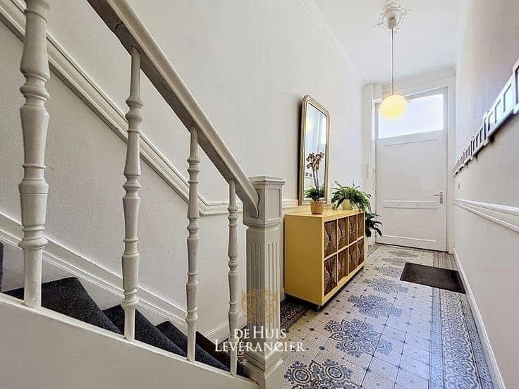 Charmante burgerwoning met authentieke elementen en zonni...