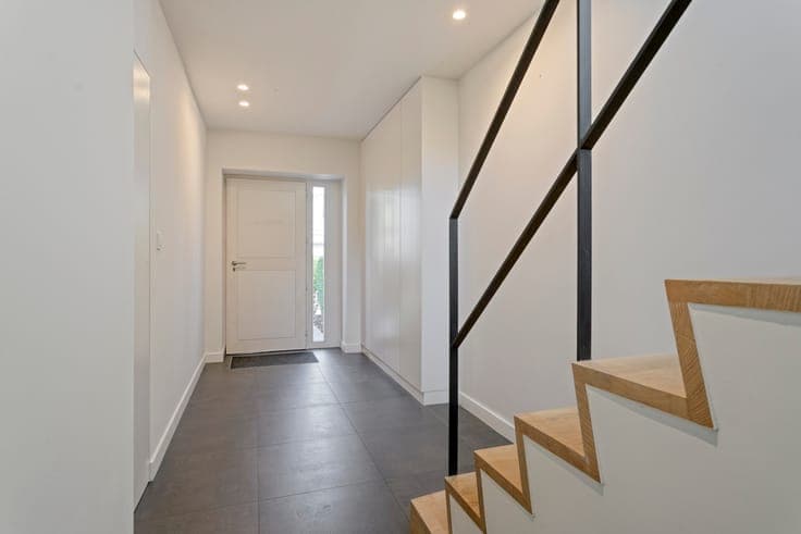 Townhouse with a dream garden near Ghent-Saint-Peter's Stati