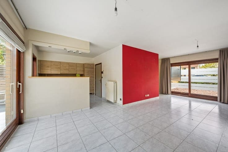 Detached house with 3 bedrooms, well-maintained garden and