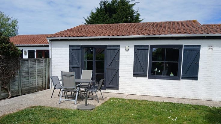 ZU VERKAUFEN: DUNENHUIS 204, FERIENPARK ZEEWIND II, BREDENE