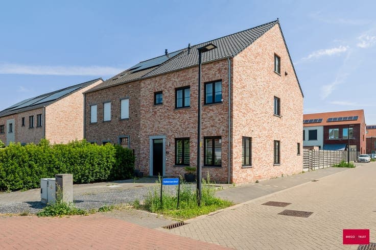 House in Ravels