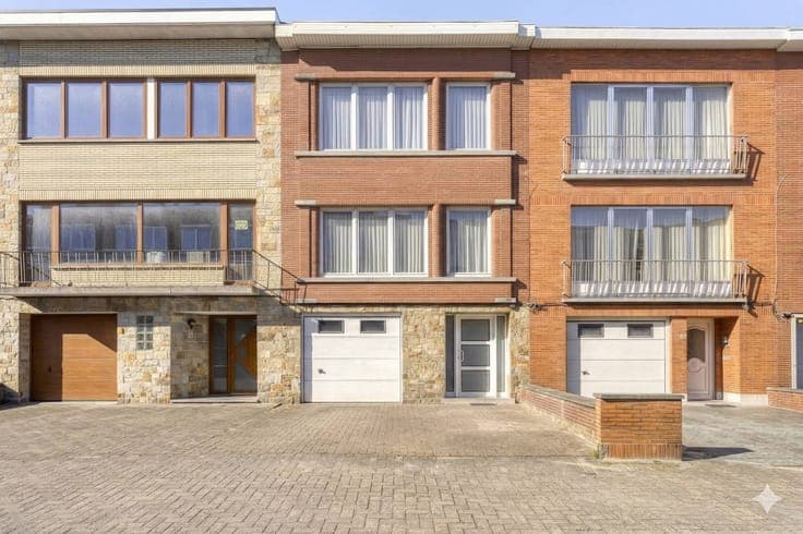 Spacious house divided into three apartments in Strombeek-Be