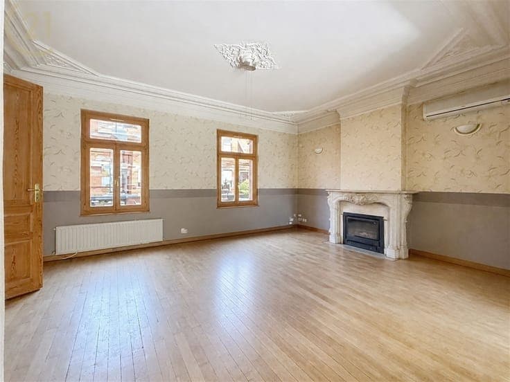 Masterhouse