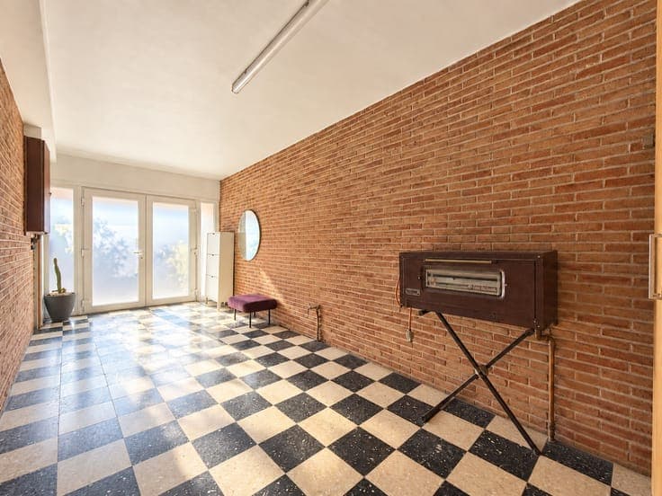 Te koop, perfect onderhouden woning met 5 slaapkamers en ...
