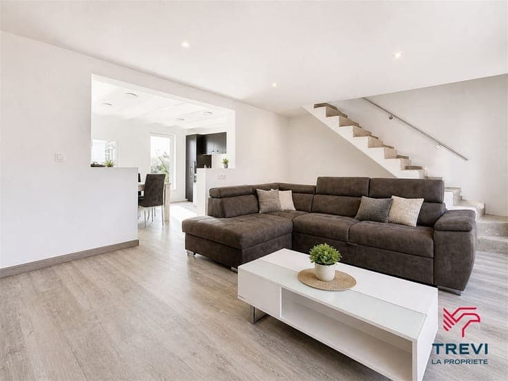 Maison avec permis de division en 2 logements