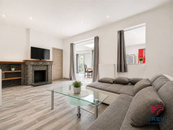 Maison avec permis de division en 2 logements