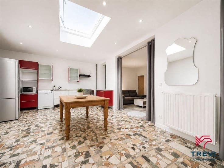Maison avec permis de division en 2 logements