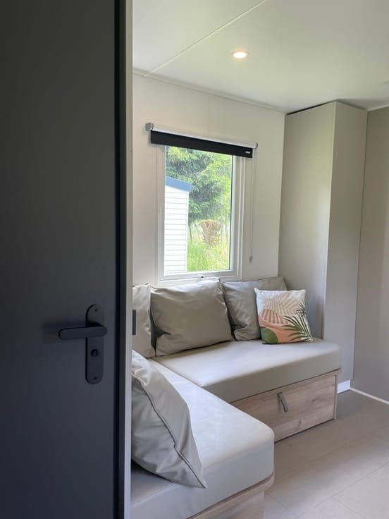 2-bedroom chalet with terrace - Camping l'Eau Vive