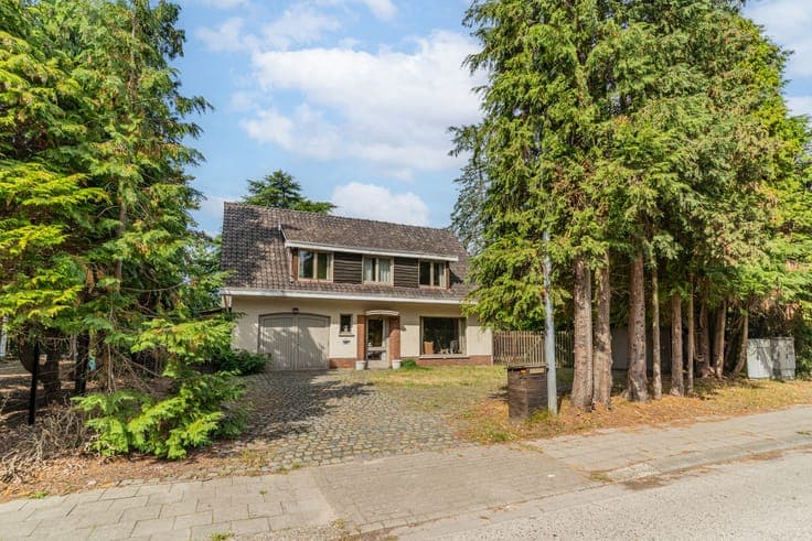 House in Mol