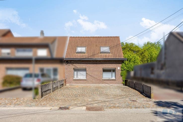Rustig gelegen HOB met tal van mogelijkheden, ruime tuin ...