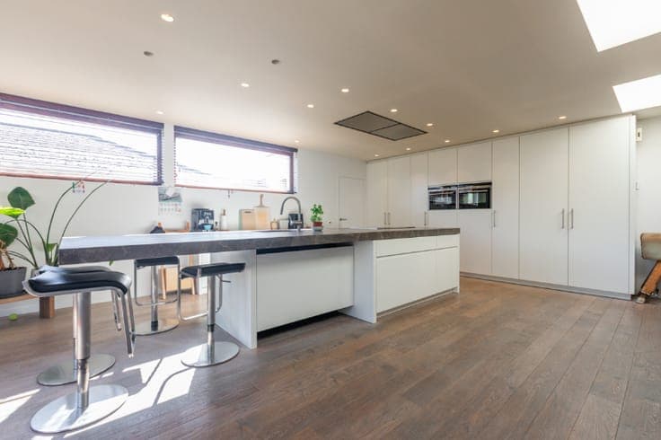 Ruime, luxueus ingerichte woning met 3 slaapkamers, grote...