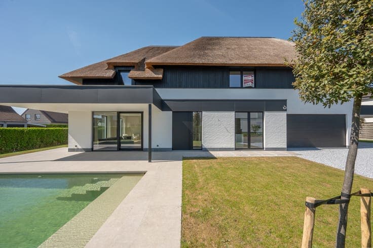 Exclusive Villa with South-Facing Garden