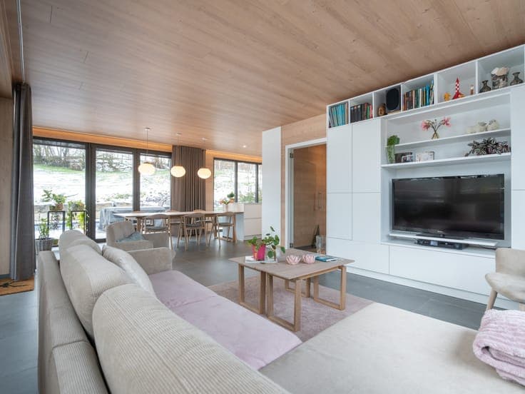 4-Bedroom Villa for Sale in Érezée