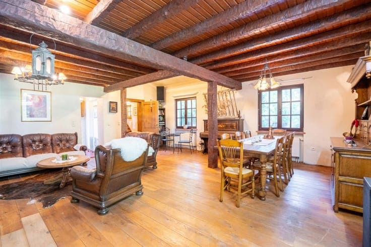 Unieke hoeve op domein van 1,5 ha – pure rust en natuurbelev