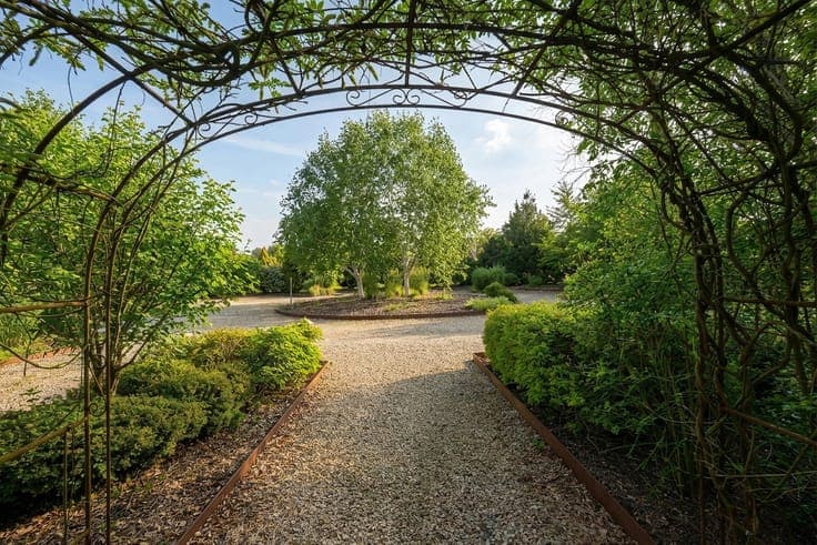 Elegant manor house for residential or professional use!