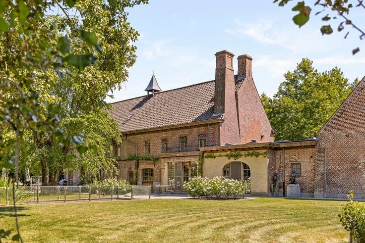 Farmhouse (Fermette)