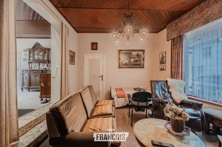 House with 3 bedrooms and possibility for 5 bedrooms in Lef…