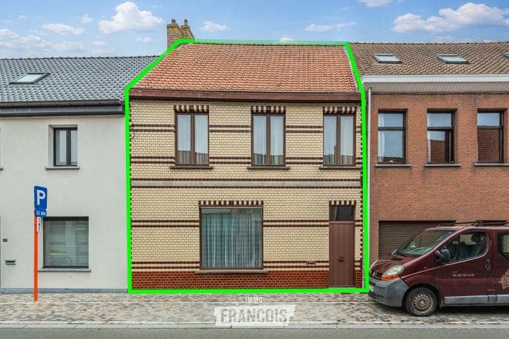 House with 3 bedrooms and possibility for 5 bedrooms in Lef…