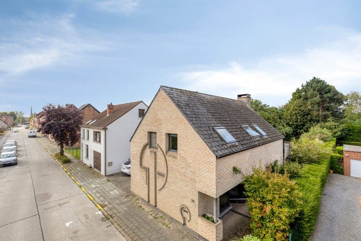 Move-in-ready 0B with 5 rooms & a garden in Weerde!
