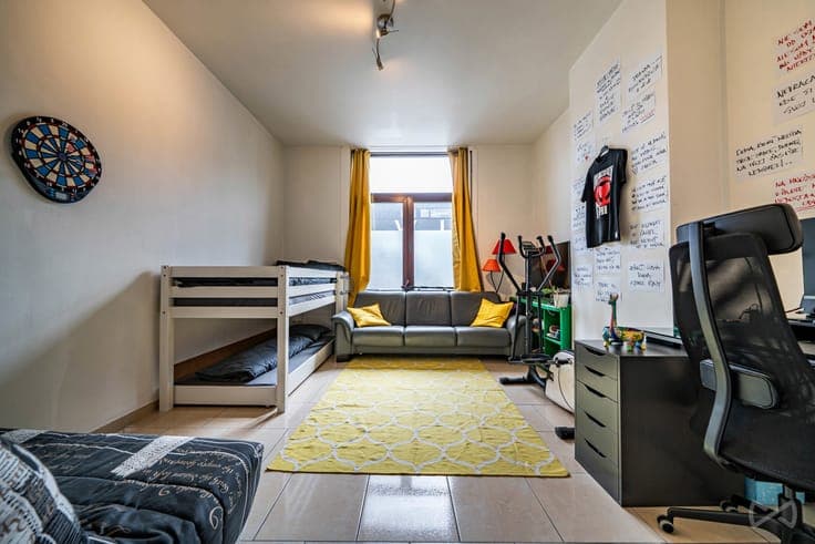 ZAVENTEM: charming property divided into 3 apartments