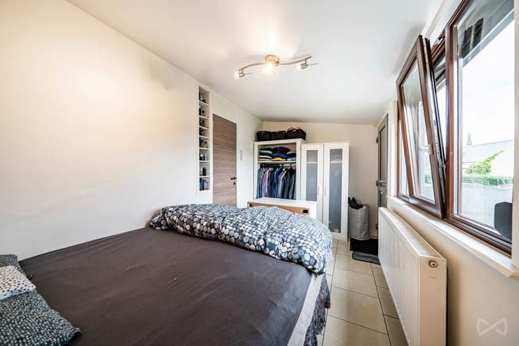 ZAVENTEM: charming property divided into 3 apartments