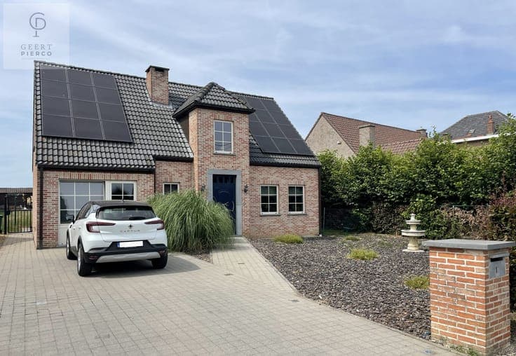Charmante villa met uitzonderlijke tuin op een perceel va...
