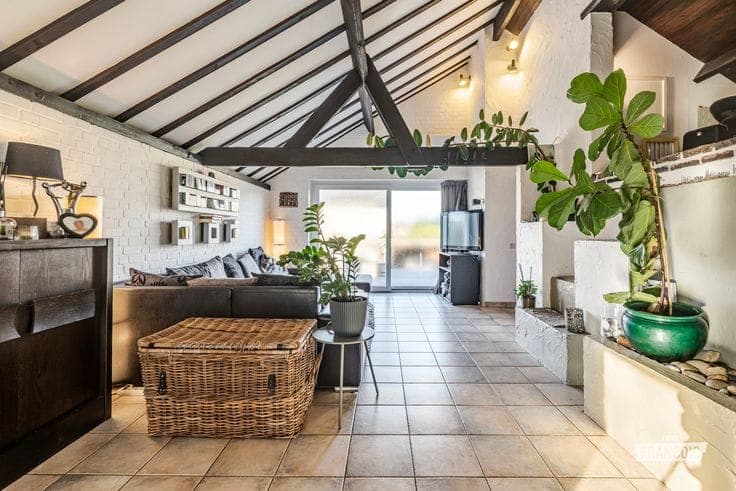 Family home on a 753 m² plot in Harendijke with 2 bedrooms