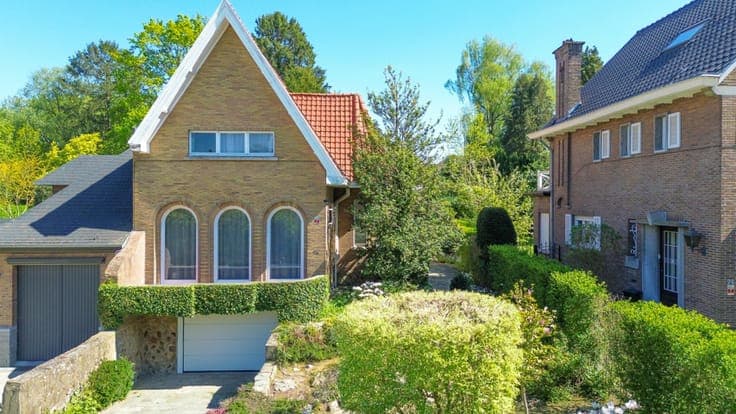 Elegant Character Villa in a Prestigious Location in Wemmel