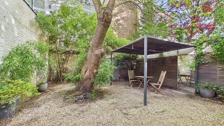 Globe - Mixed building 4 bedrooms + garden/ terraces