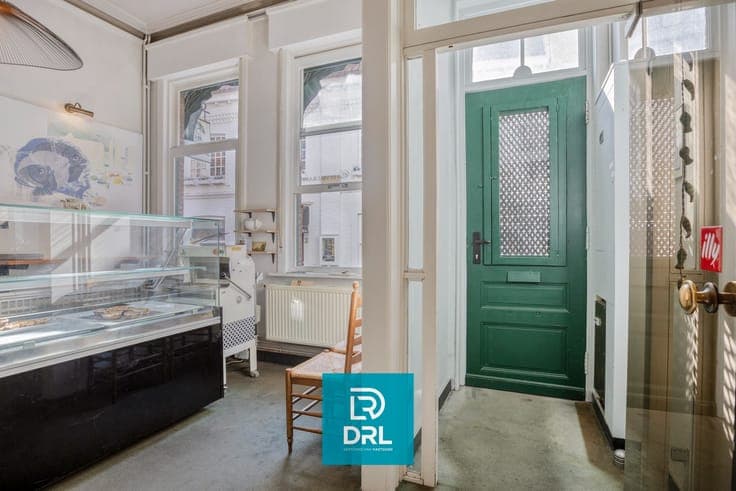 HERENHUIS met handelsgelijkvloers centrum BRUGGE