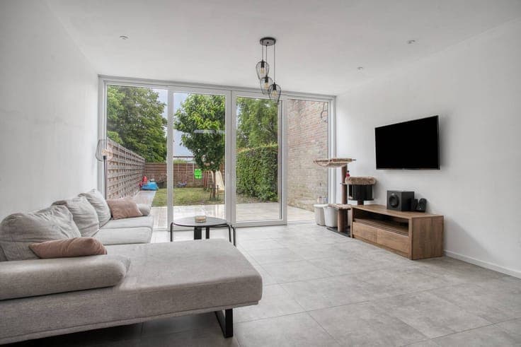 Ready to move in and energy efficient living in a dream loca