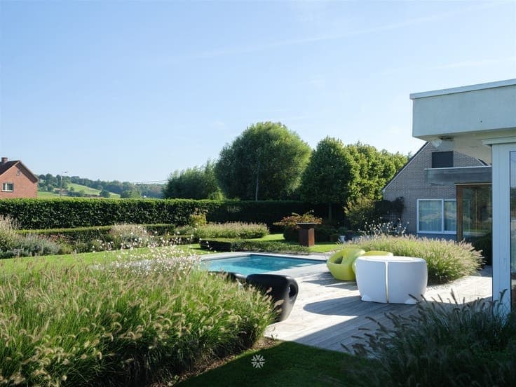 Timeless villa with panoramic views in the Pays des Collines