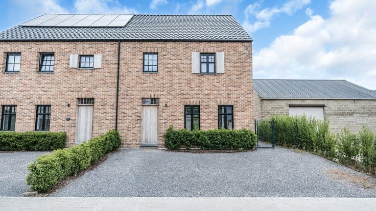Karaktervolle nieuwbouwwoning op een rustige toplocatie i...