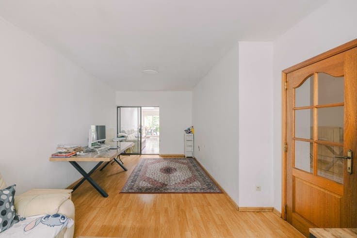 Te renoveren woning met 4 slaapkamers te Sint-Amandsberg