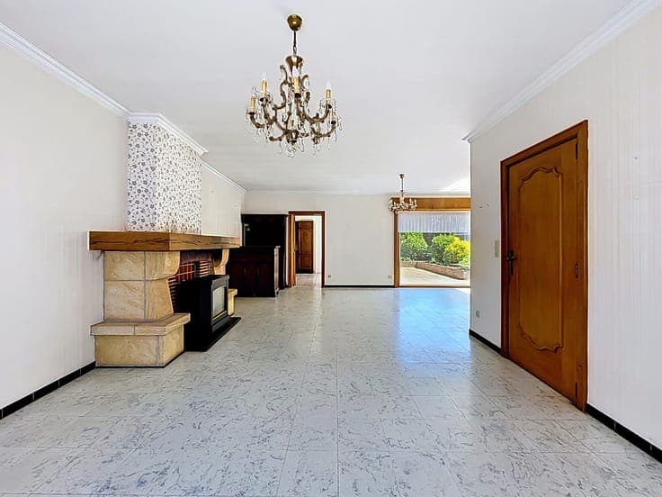 House with spacious garden and orchard for sale in Laarne