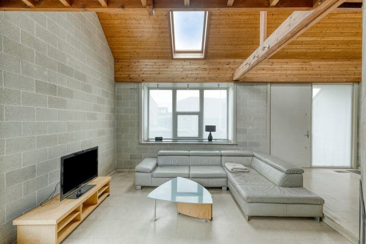 Unique, bright house for sale with playful intermediate leve