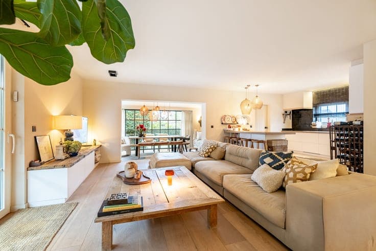 Pleasant home located in a quiet residential neighborhood in