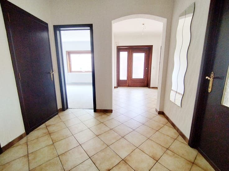 House in Ramillies