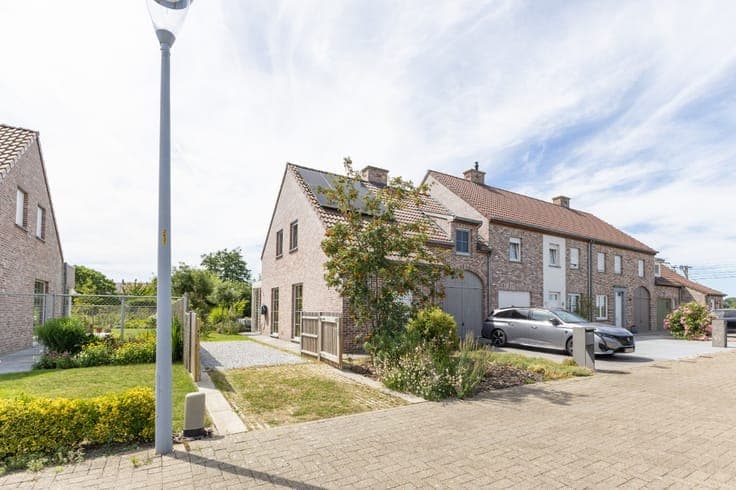 Move-in ready semi-detached house for sale in De Panne!
