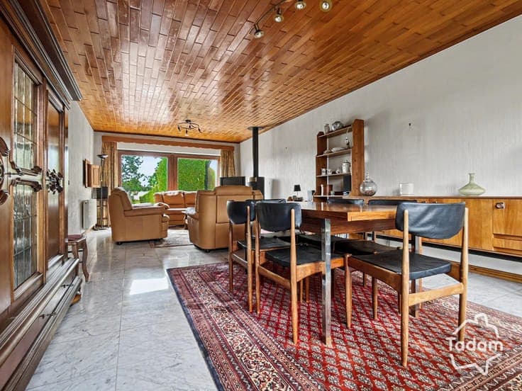 WALTZING - 3-bedroom house with garage, situated on a cul-de