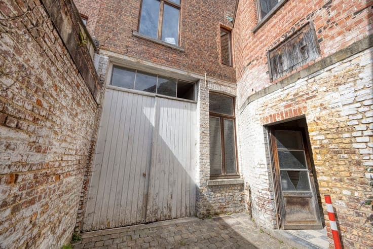 Townhouse with 6 rooms and garden in central Leuven