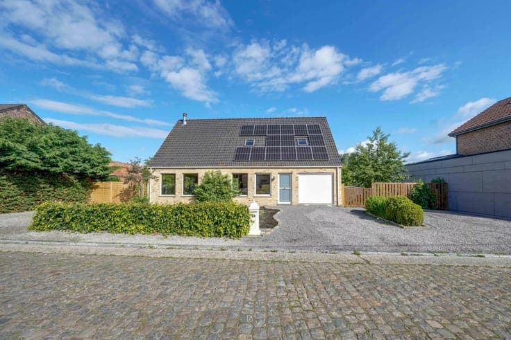 Sale - Semi-detached house Landen - 570,000 €