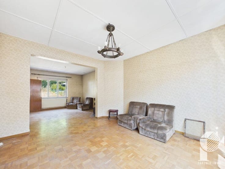 2-Bedroom House with Garden and Garage