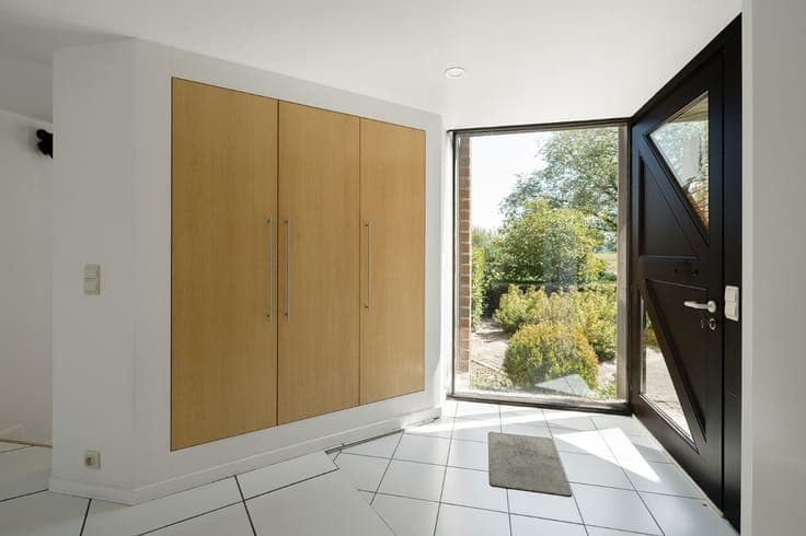 Top gelegen, ruime, vrijstaande woning met 3 slpk., garag...