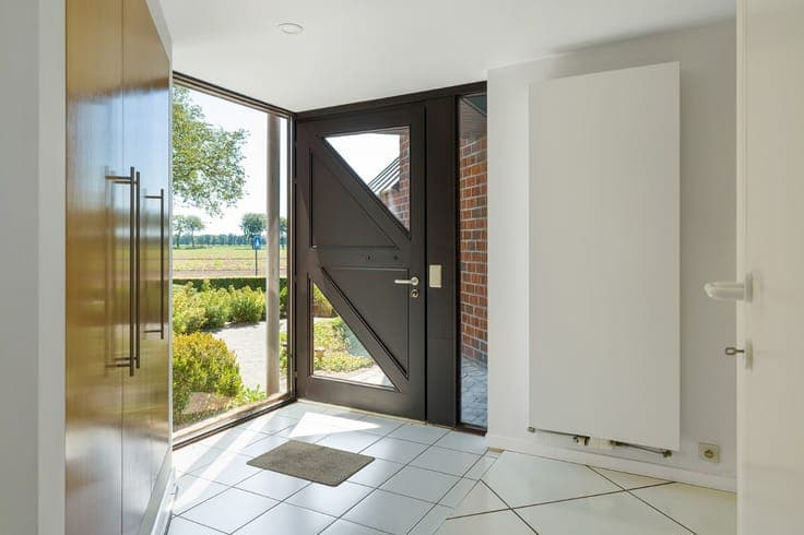 Top gelegen, ruime, vrijstaande woning met 3 slpk., garag...