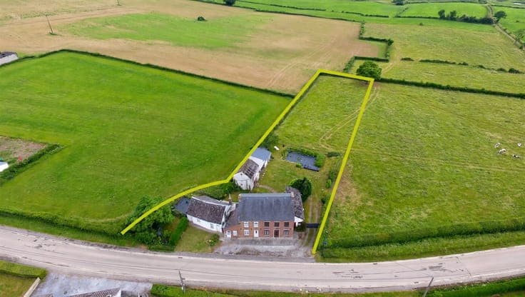 Ensemble immobilier avec haut potentiel