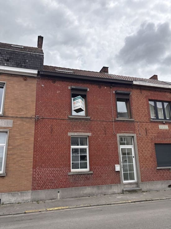 House in Pont-À-Celles