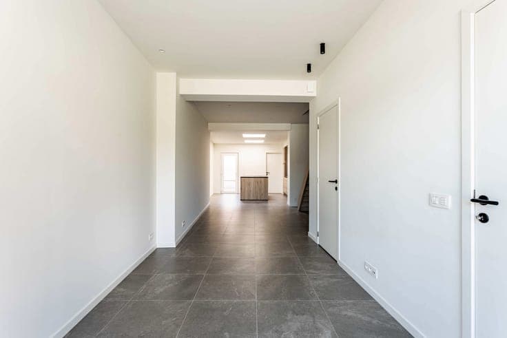 Fully renovated, energy-efficient home with outdoor space!