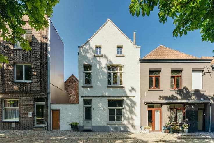 A rare opportunity: a refurbished property in Fort Lillo