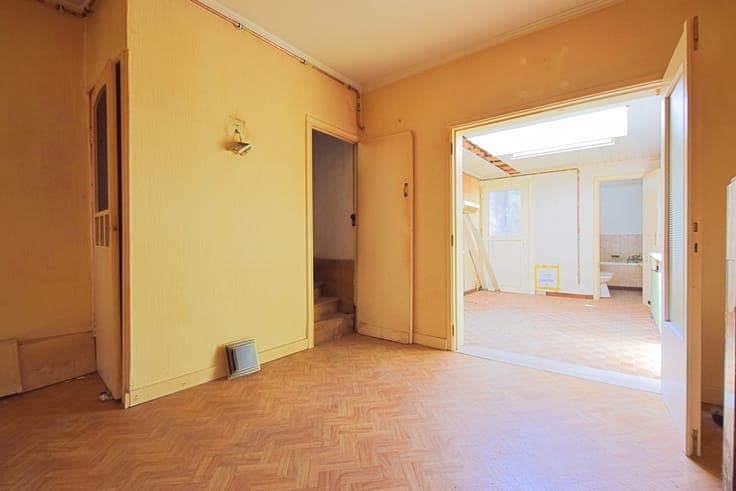 Te renoveren woning te koop in het hart van Gent – Tussen...